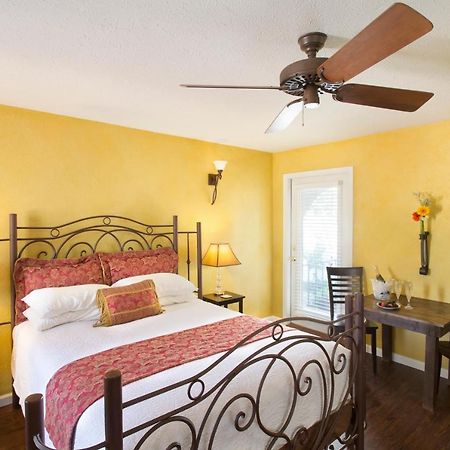 Lakehouse Bed And Breakfast キャニオン・レイク エクステリア 写真