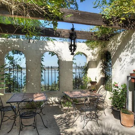 Lakehouse Bed And Breakfast キャニオン・レイク エクステリア 写真