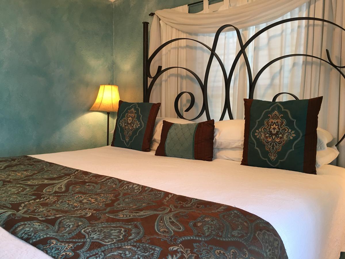 Lakehouse Bed And Breakfast キャニオン・レイク エクステリア 写真